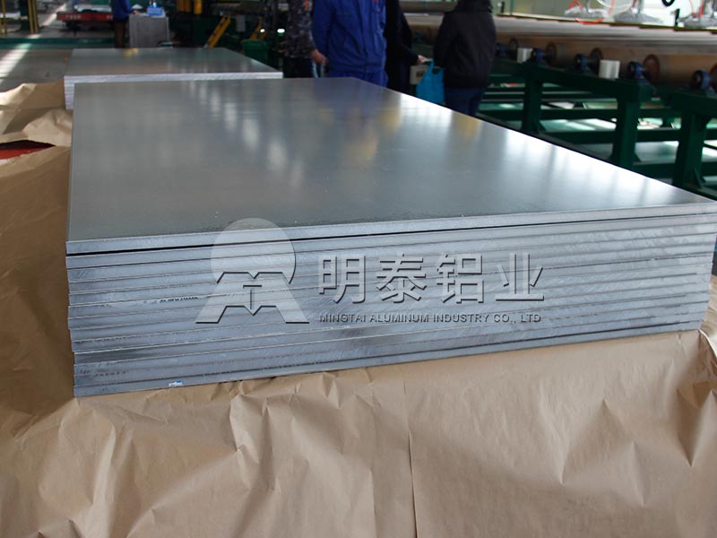 6061鋁板生產(chǎn)廠家_6061鋁板多少錢一噸，原來與加工費(fèi)密切相關(guān)